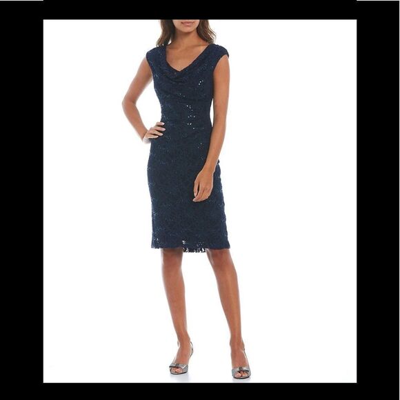 lace and sequins evening dress - Picture 1 of 5